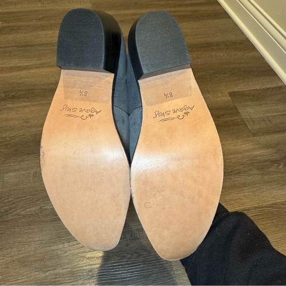 Agave Sky Suede Floral Embroidered Western Cowboy Boots - Picture 14 of 14